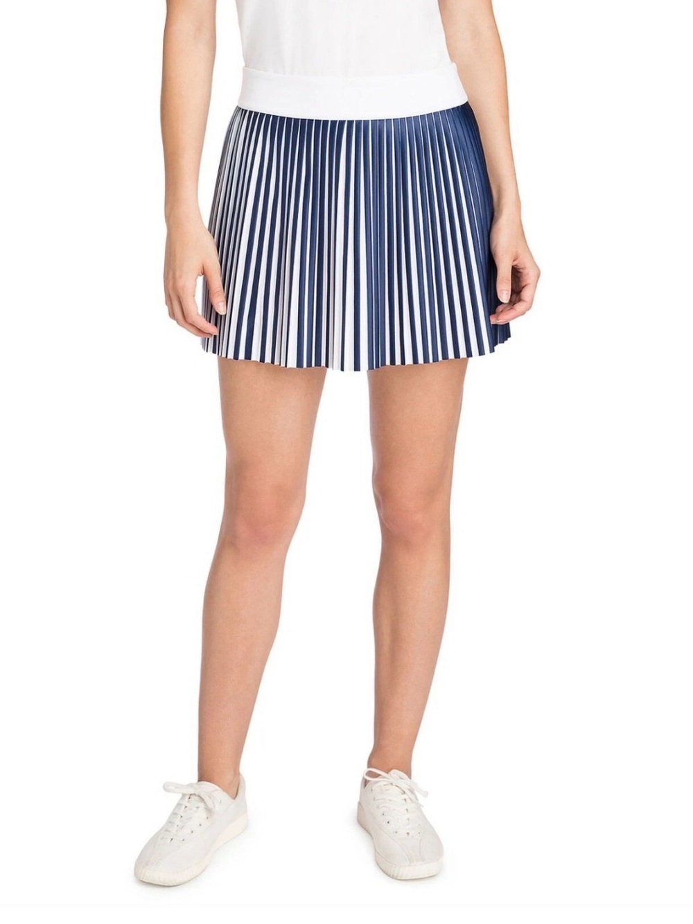 VINEYARD VINES Performance Accordian Pleat Tennis Skirt Size Medium - C52-001